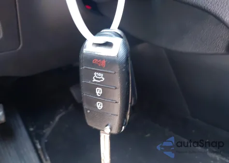 2019 Kia Sportage Lx z USA, uszkodzony, nr VIN KNDPMCACXK7543279